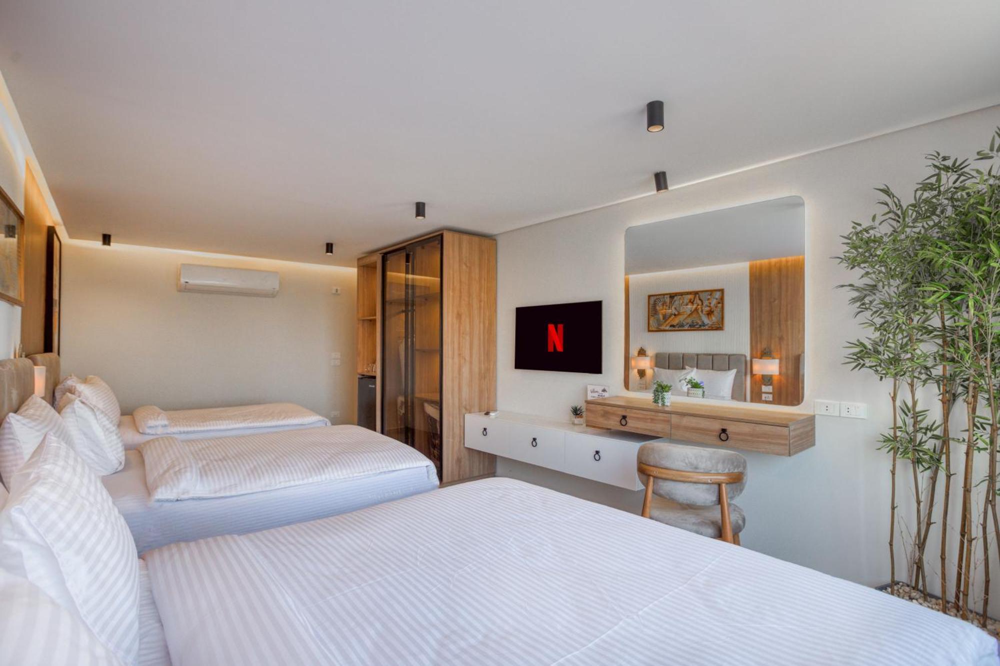 Galaxy Pyramids View Inn Kafrat al Jabal Exterior photo