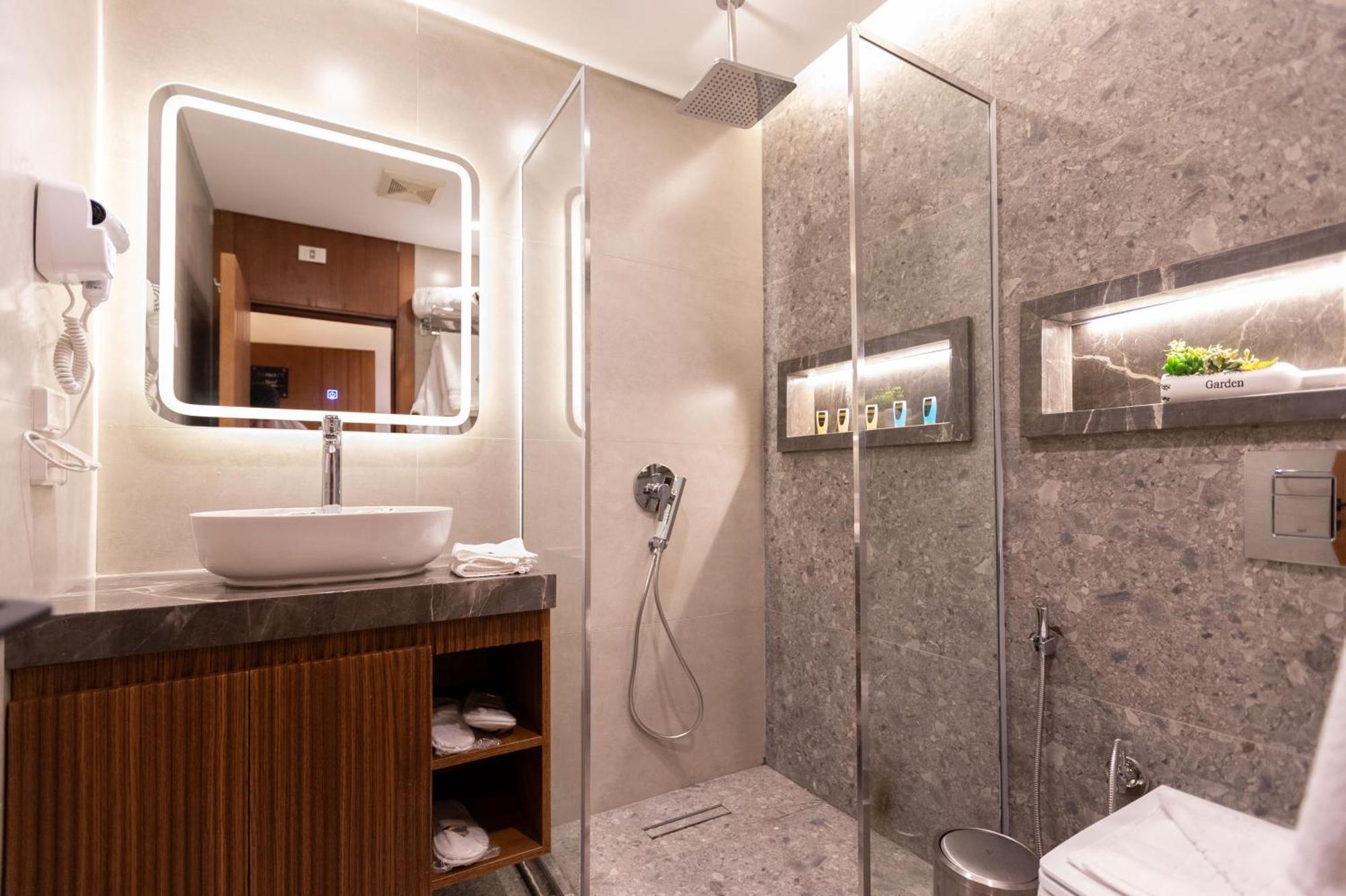 Galaxy Pyramids View Inn Kafrat al Jabal Exterior photo