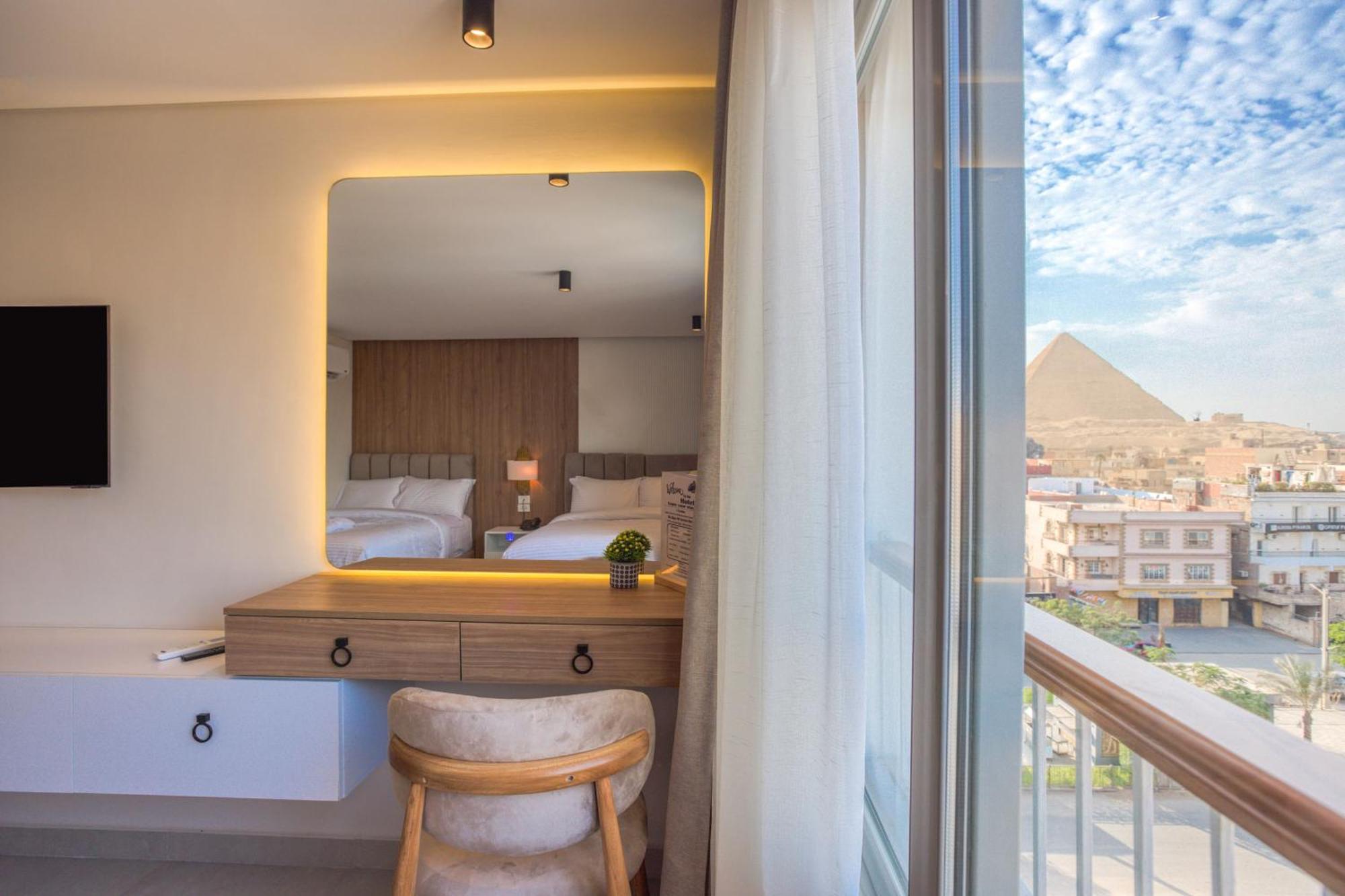 Galaxy Pyramids View Inn Kafrat al Jabal Exterior photo